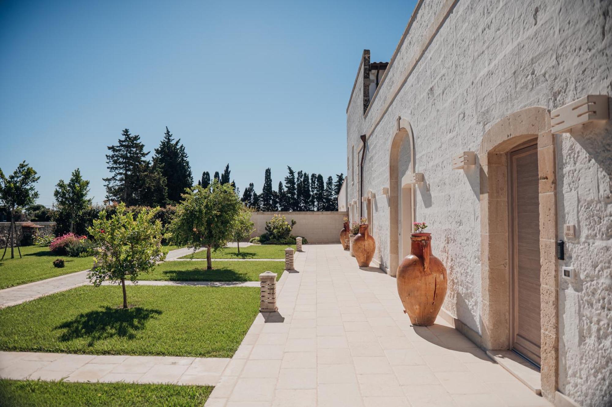 Masseria Longa Boutique Hotel Otranto Exterior photo